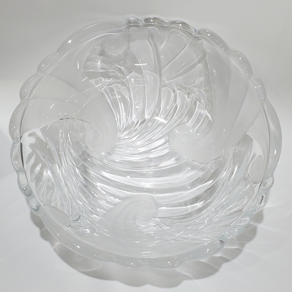 🌊 10 1/2" Large Crystal Ocean Waves 🌊 Bowl by Crystal Clear Studios Japan - Picture 3 of 15